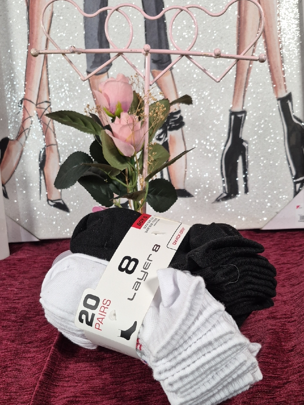 Layer 8 Men’s Low-Cut Athletic Socks - Black & White (20 Pairs)  2194